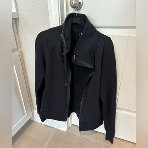 Lululemon Women’s Black Zip Jacket
